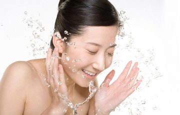 ニキビケアは正しい洗顔方法が重要！洗顔料は何を使ったらいい？